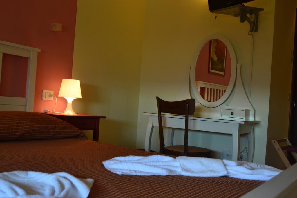Albergo Umbria Otricoli Rum bild