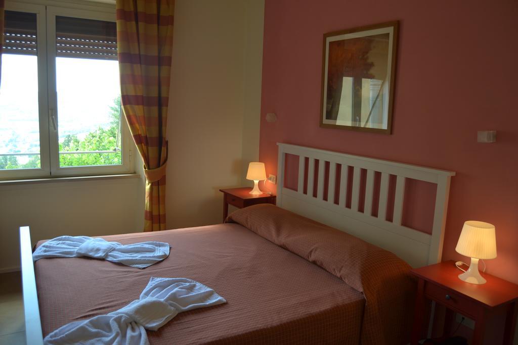 Albergo Umbria Otricoli Exteriör bild